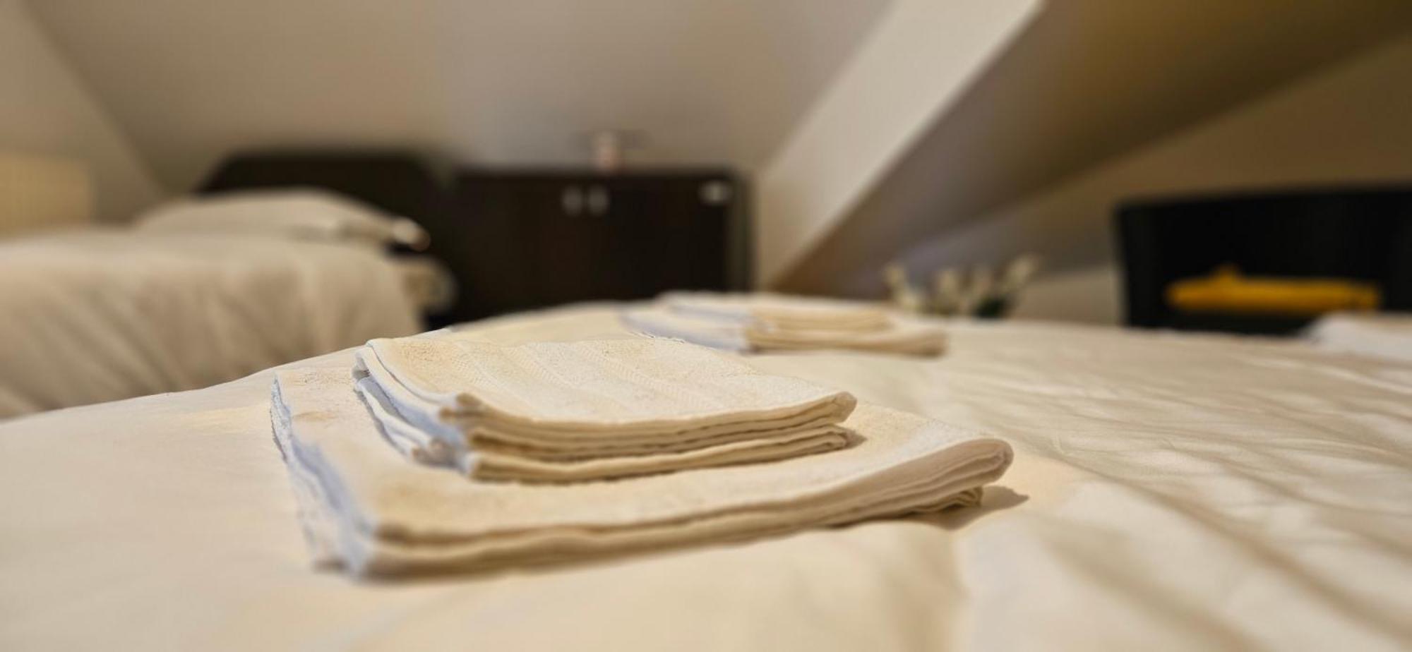 Apartment Zarnesti City Centre Vmp Free Parking Zimmer foto